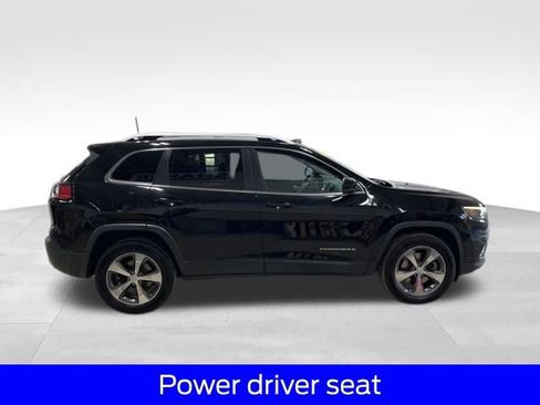 Used 2019 Jeep Cherokee Limited image 14