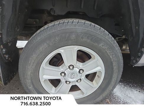 Used 2016 Toyota Tundra SR5 image 8