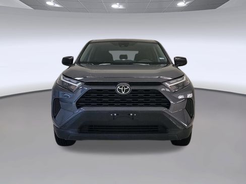 Used 2024 Toyota RAV4 LE FWD image 4