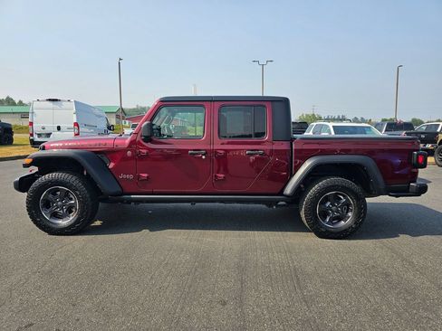 Used 2021 Jeep Gladiator Rubicon w/ Trailer Tow Package AWD/4WD image 6