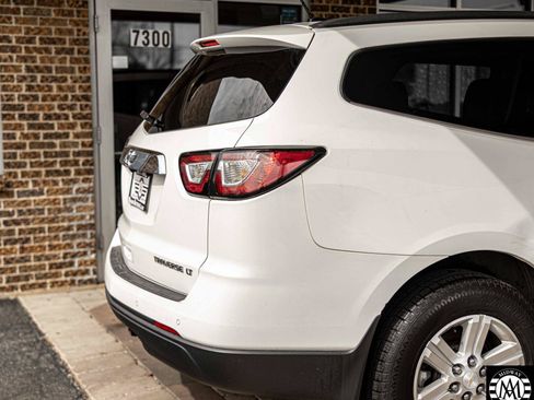 Used 2013 Chevrolet Traverse LT AWD/4WD image 10