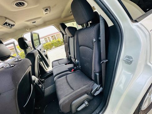 Used 2012 Dodge Journey SXT w/ Popular Equipment Group image 18