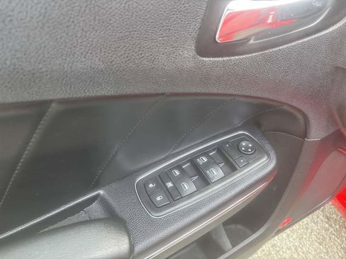 Used 2014 Dodge Charger R/T w/ Wheels & Tunes Group image 7