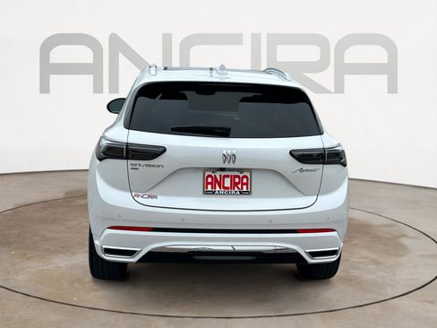 Used 2025 Buick Envision Avenir AWD/4WD image 9