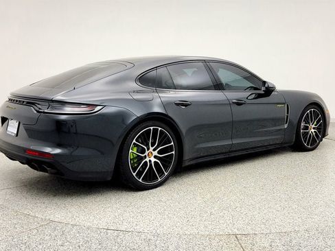 Used 2023 Porsche Panamera 4 Platinum Edition AWD/4WD image 5