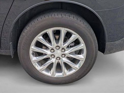 Used 2020 Buick Enclave Essence w/ Sound and Sites Package FWD image 7