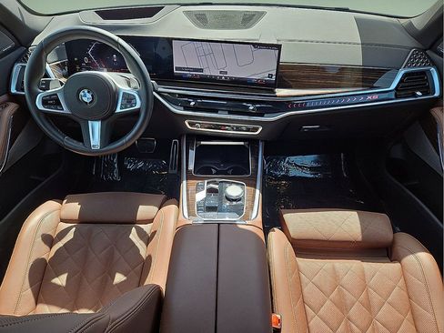 Used 2026 BMW X5 sDrive40i image 19