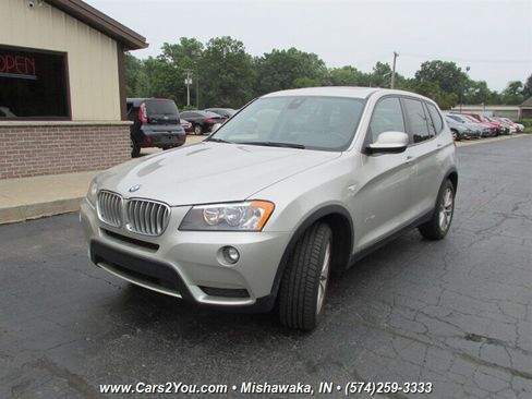 Used 2013 BMW X3 xDrive28i AWD/4WD image 3