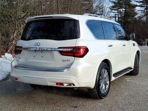 Used 2024 INFINITI QX80 Luxe image 3