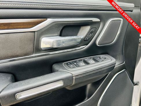 Used 2022 RAM 1500 Laramie AWD/4WD image 14