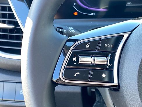 New 2026 Kia Seltos S AWD/4WD image 13