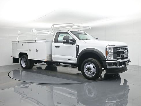 New 2024 Ford F550 4x4 Regular Cab Super Duty w/ XL Chrome Package image 37
