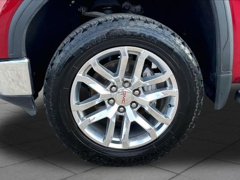 Used 2020 GMC Sierra 1500 SLT RWD image 11