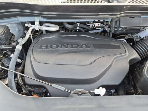 Certified 2025 Honda Ridgeline RTL+ image 22