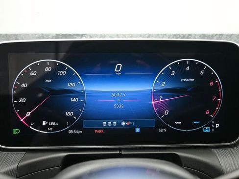 New 2025 Mercedes-Benz C 300 Sedan image 3