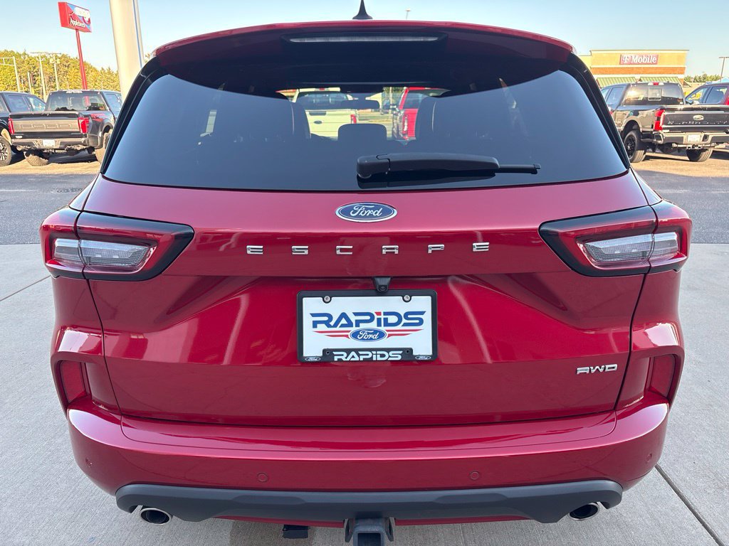 Used 2023 Ford Escape ST-Line Select w/ Tech Pack #2 AWD/4WD image 6