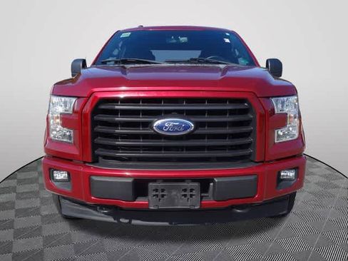 Used 2017 Ford F150 XLT w/ Equipment Group 302A Luxury AWD/4WD image 5