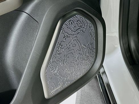 Used 2025 GMC Hummer EV 2X w/ LPO, Sport Package image 20