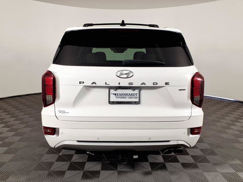 Certified 2022 Hyundai Palisade Limited AWD/4WD image 5