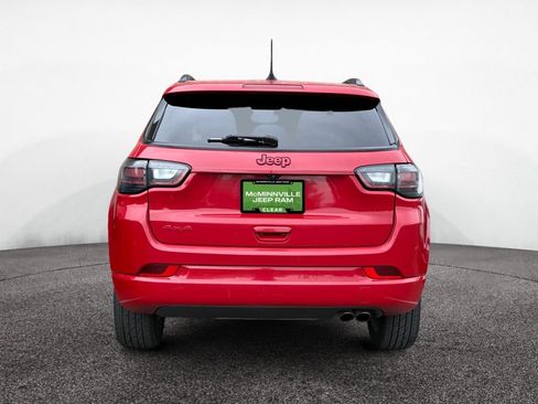 Certified 2022 Jeep Compass Limited w/ (RED) Package AWD/4WD image 4