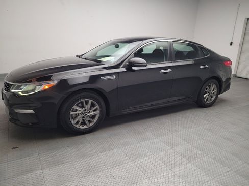 Used 2019 Kia Optima LX image 2