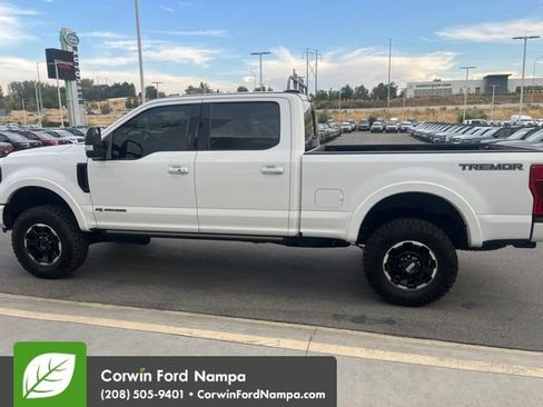 Used 2022 Ford F250 Lariat w/ Tremor Off-Road Package AWD/4WD image 10