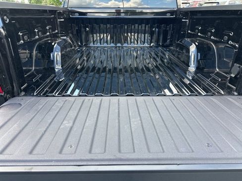 New 2026 Chevrolet Silverado 1500 LT image 18