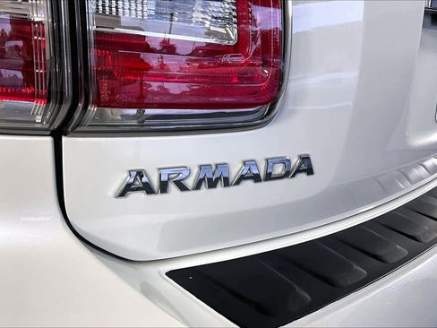 Used 2017 Nissan Armada Platinum w/ Captain Seat Package RWD image 29