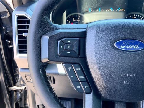 Used 2015 Ford F150 XLT w/ Equipment Group 302A Luxury AWD/4WD image 23