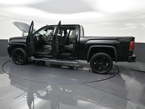 Used 2018 GMC Sierra 1500 Denali image 34