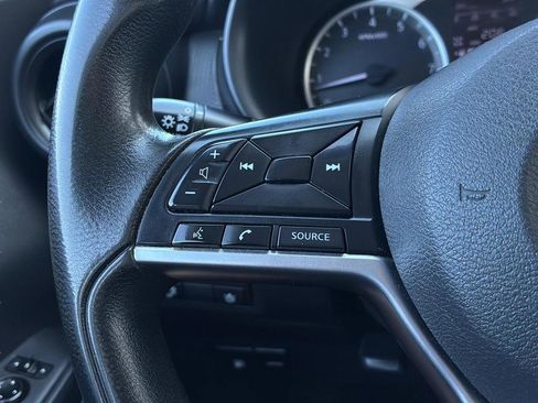 Used 2022 Nissan Kicks S FWD image 22