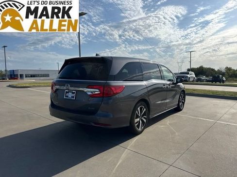 Used 2019 Honda Odyssey Elite image 5