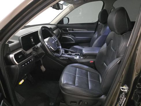 Used 2024 Kia Telluride EX AWD/4WD image 5