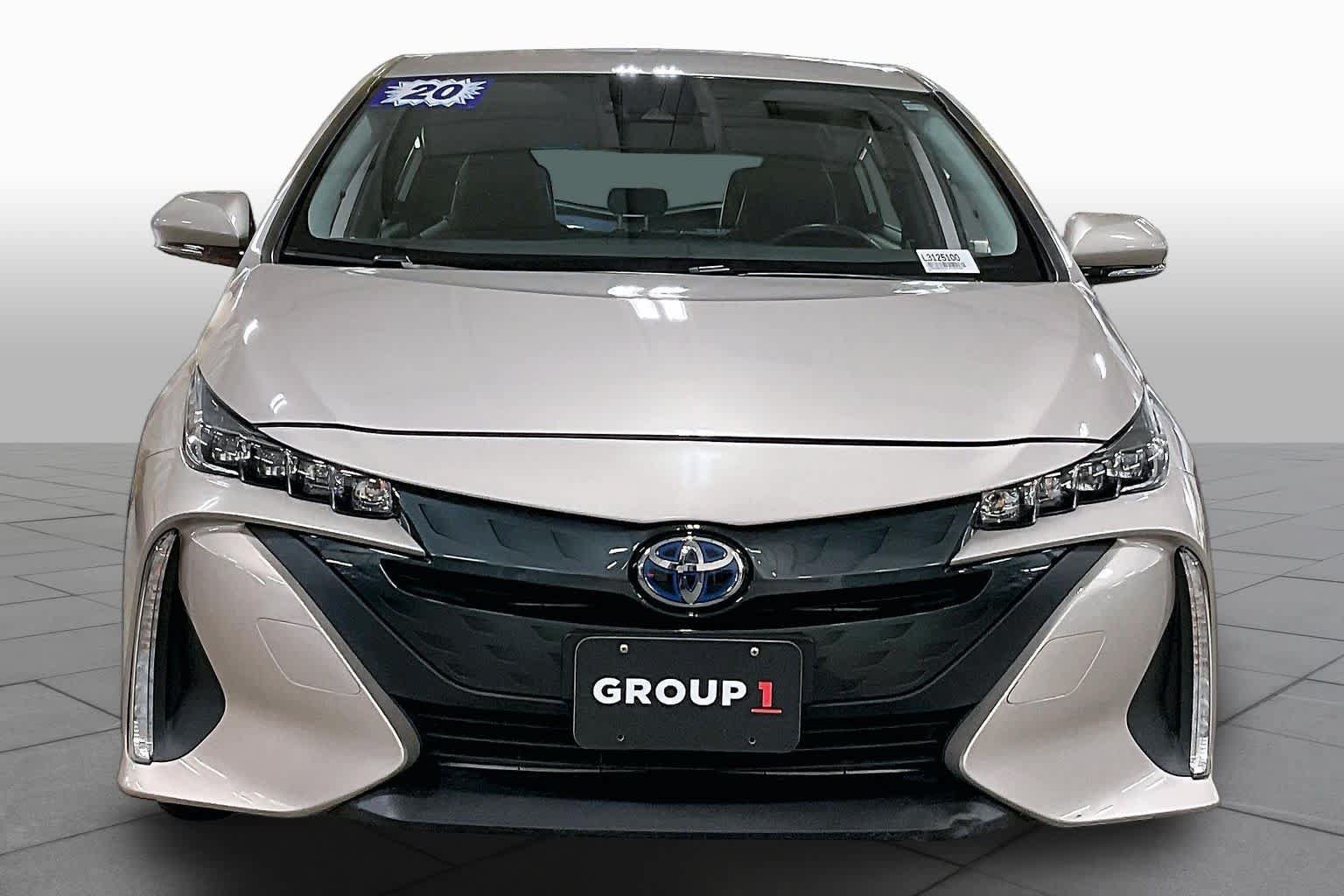 Used 2020 Toyota Prius Prime XLE FWD image 4