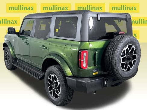 New 2025 Ford Bronco Outer Banks image 4