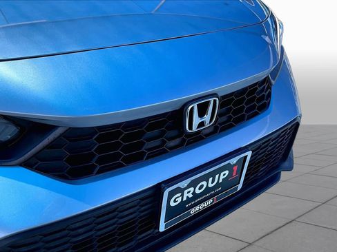 Used 2025 Honda Civic Sport image 30