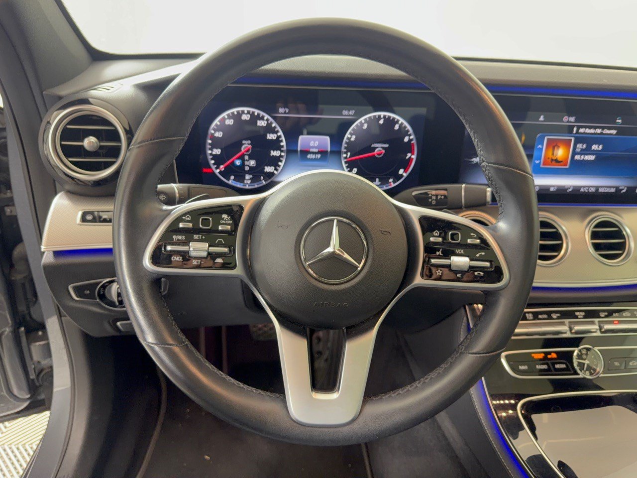 Used 2019 Mercedes-Benz E 450 4MATIC Sedan image 10