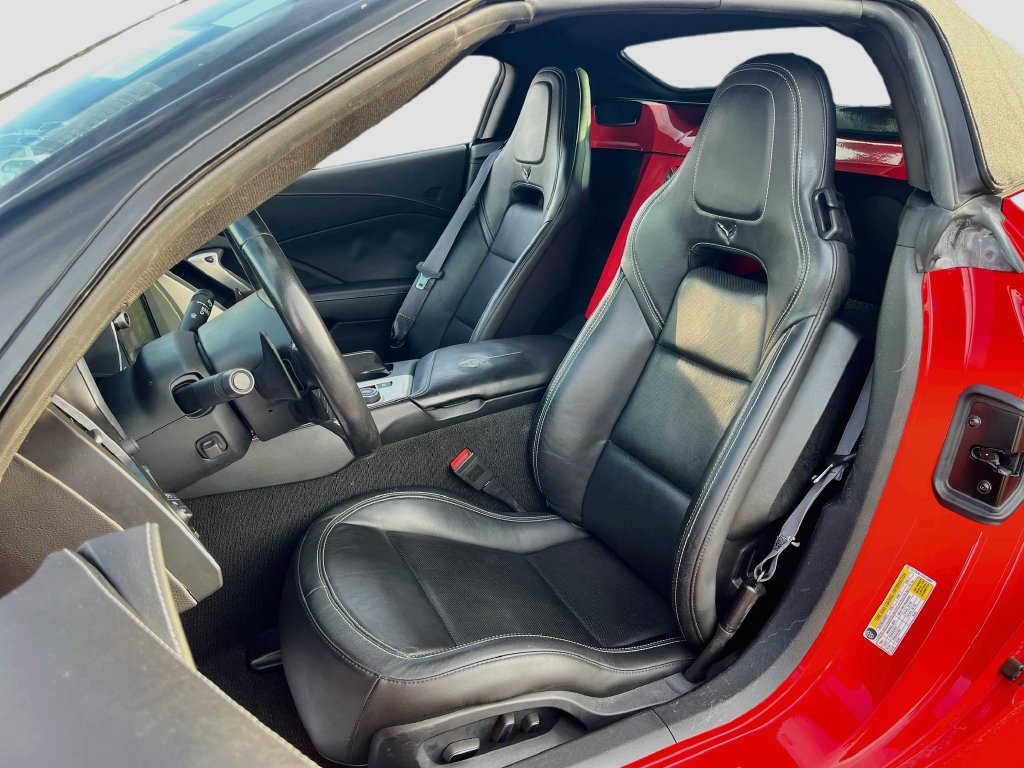 Used 2014 Chevrolet Corvette Stingray Convertible w/ 2LT Preferred Equipment Group RWD image 22