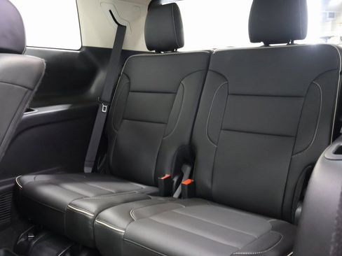 Used 2020 GMC Acadia Denali w/ Denali Ultimate Package image 28