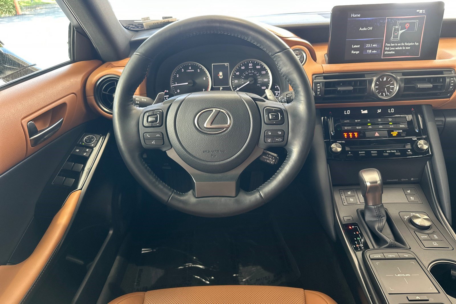 Used 2023 Lexus IS 300 w/ Comfort Package RWD image 18