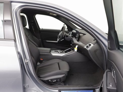 New 2026 BMW 330i xDrive Sedan w/ M Sport Package image 18