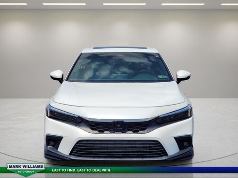 Used 2022 Honda Civic Sport Touring image 9