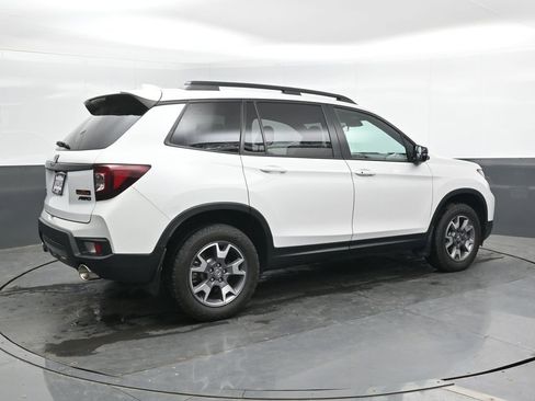 Used 2022 Honda Passport TrailSport image 4