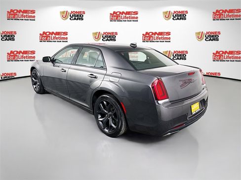Used 2023 Chrysler 300 S image 2