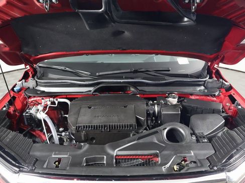 Used 2025 Honda Pilot Elite image 16