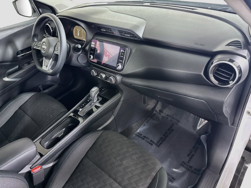 Used 2024 Nissan Kicks SV FWD image 29