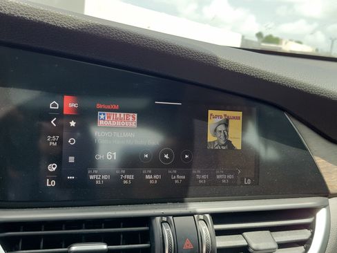 Used 2022 Alfa Romeo Giulia Ti w/ Active Assist Plus Package RWD image 23