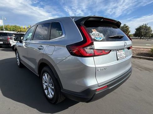 Used 2026 Honda CR-V EX image 6