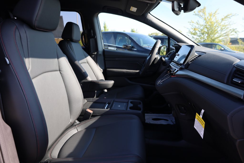 New 2027 Honda Odyssey Sport-L image 36