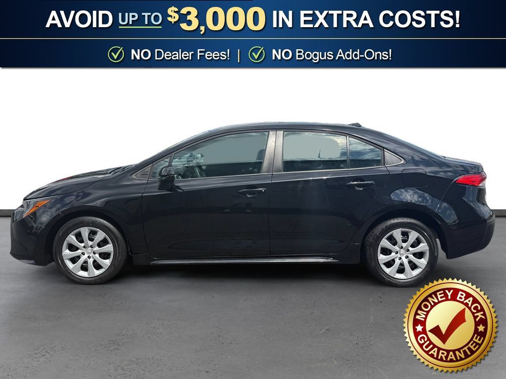 Used 2023 Toyota Corolla LE FWD image 2